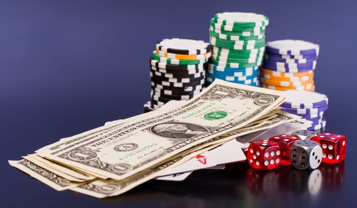 Slot Fever کیسینو میں سلاٹ کھیلنا شروع کریں۔