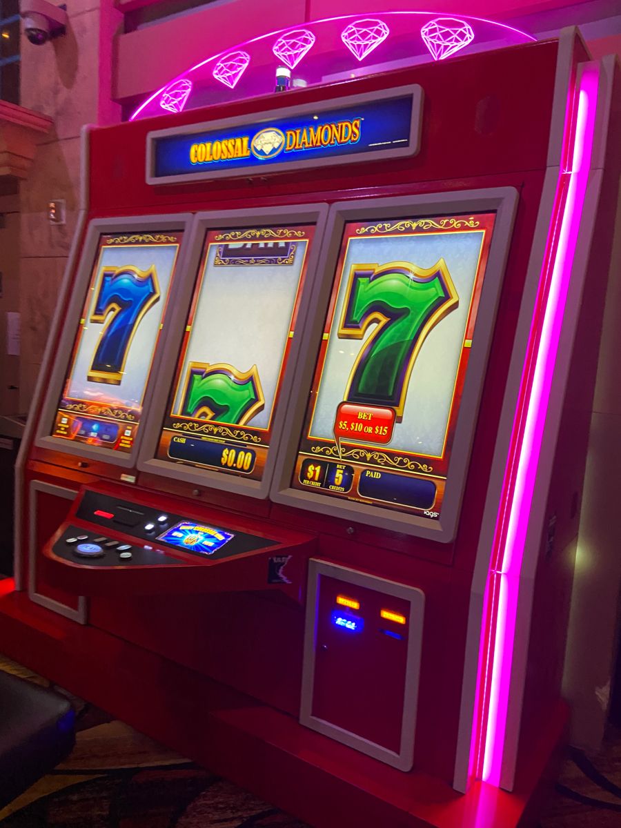 Slot Fever کیسینو میں سلاٹ کھیلنا شروع کریں۔